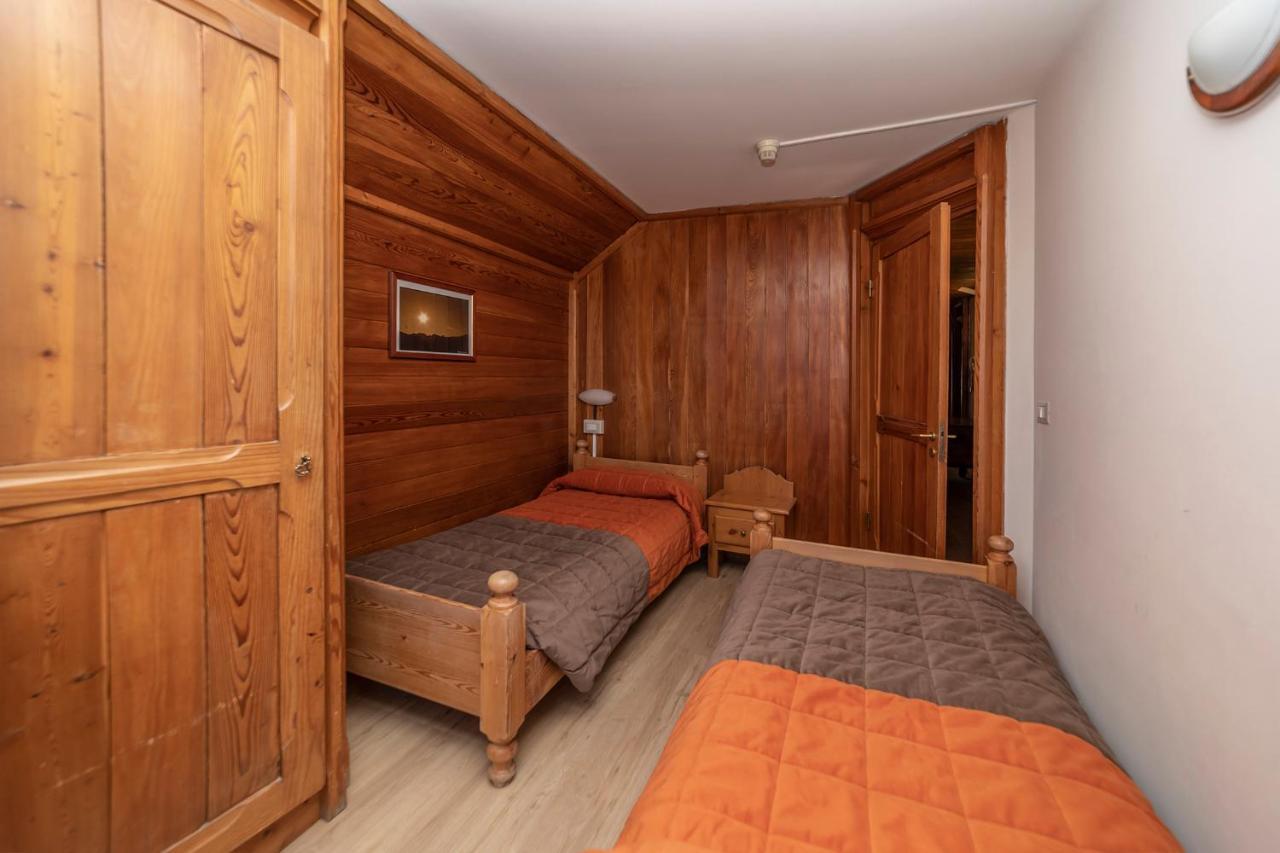 Hotel Stella Alpina Oulx Exteriör bild